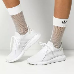 SOLD 🖤🤍 NWOT Adidas fishnet crew socks 🤍🖤